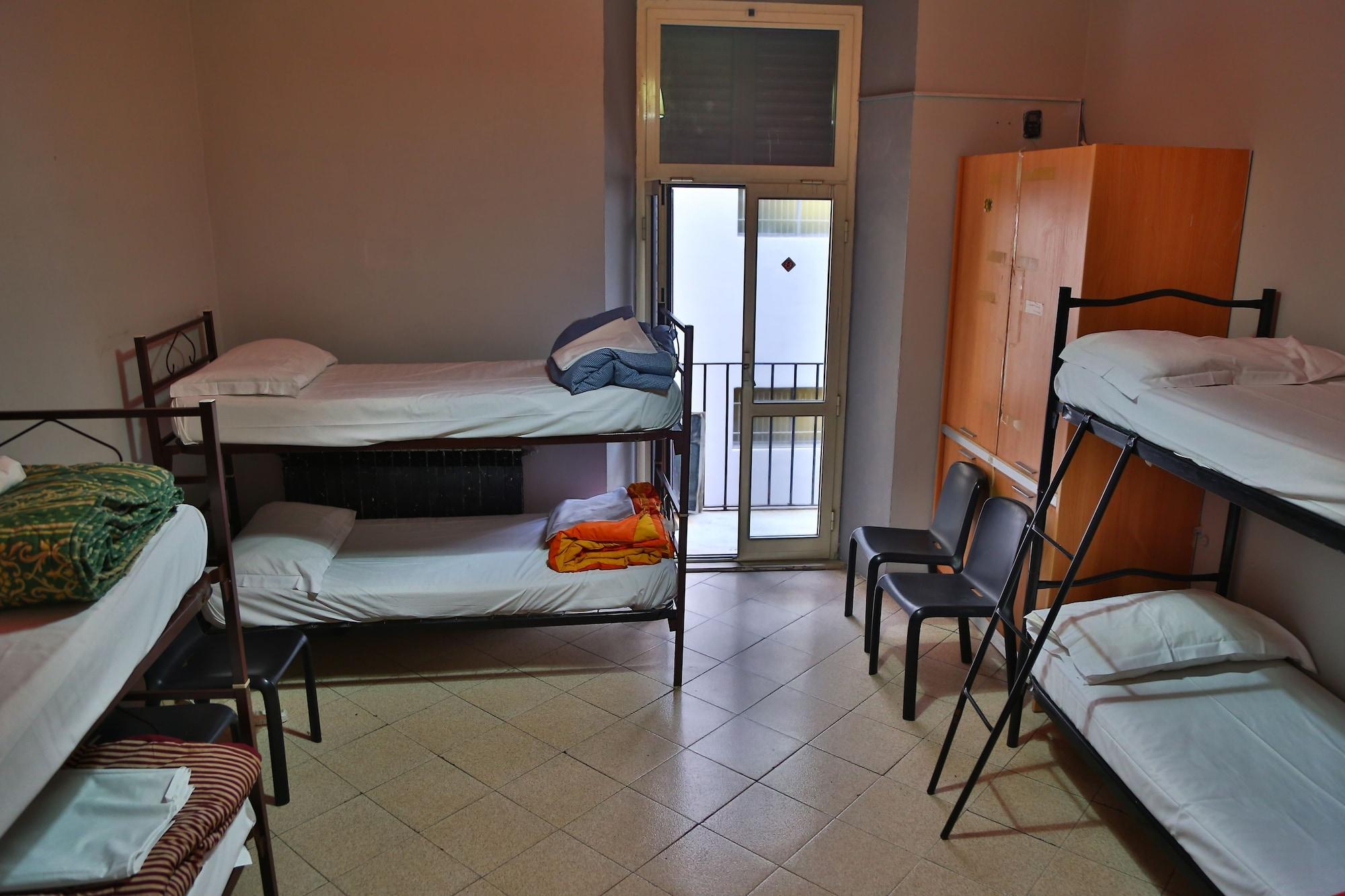 M&J Place Hostel Rome Roma Exterior foto