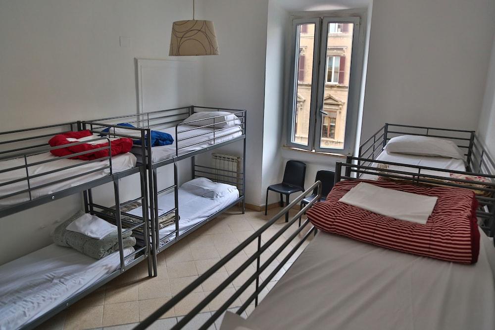 M&J Place Hostel Rome Roma Exterior foto